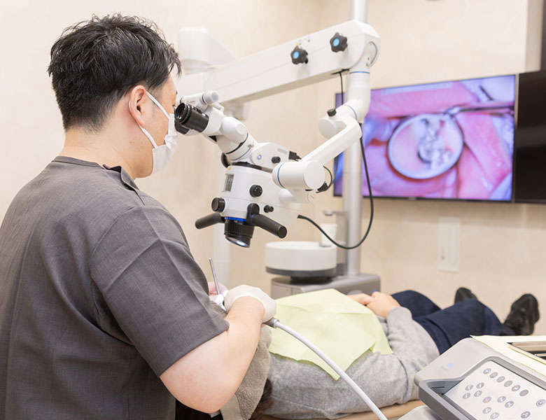 武蔵小杉の歯医者、武蔵小杉ネゴ歯科矯正歯科のマイクロスコープ精密治療