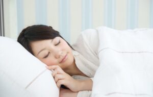 武蔵小杉の歯医者、武蔵小杉ネゴ歯科矯正歯科で「氷食症」が歯に与えるダメージと原因を解説